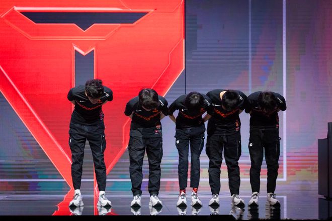 乐鱼体育-FNC爆冷XL,Knight关键制胜的简单介绍